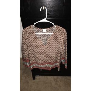 Red & Cream colored top!! Hardly worn!!
