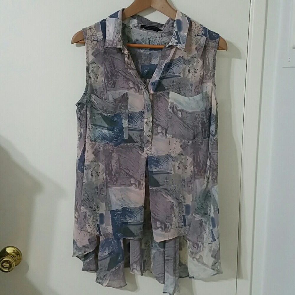 BCBGMaxAzria sleeveless high low fish tail blouse