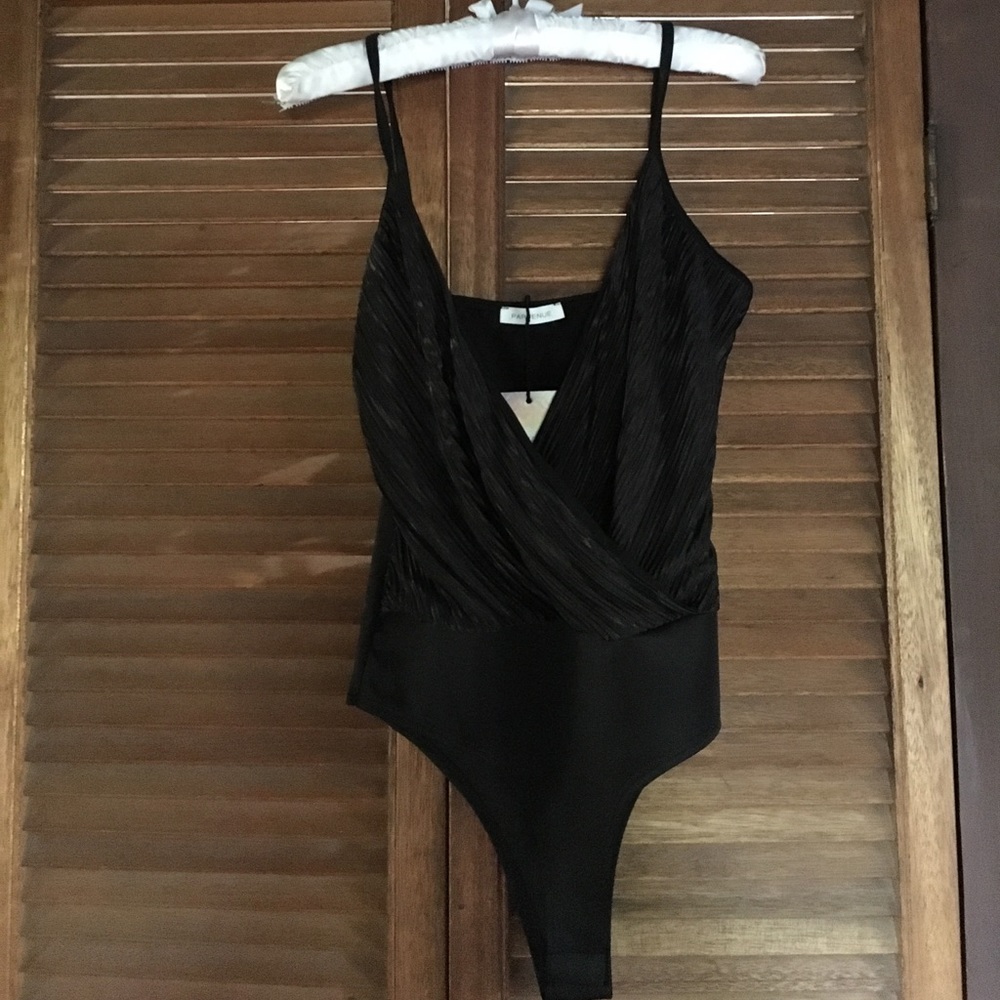 New! Black Bodysuit - Picture 3 of 8