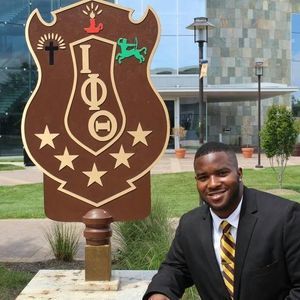 Meet your Posher, Lorenzo