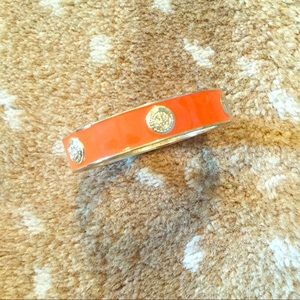 Orange bracelet with gold detail!