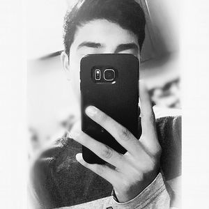 Meet your Posher, Jonatan