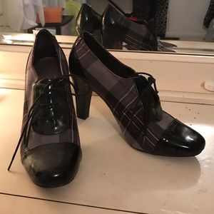 Plaid/Houndstooth Oxford Lace Up Heels