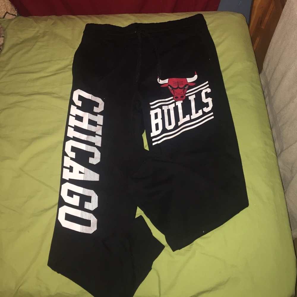 Bulls joggers