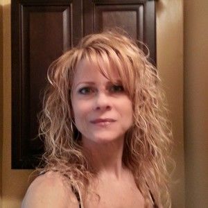 Meet your Posher, Connie