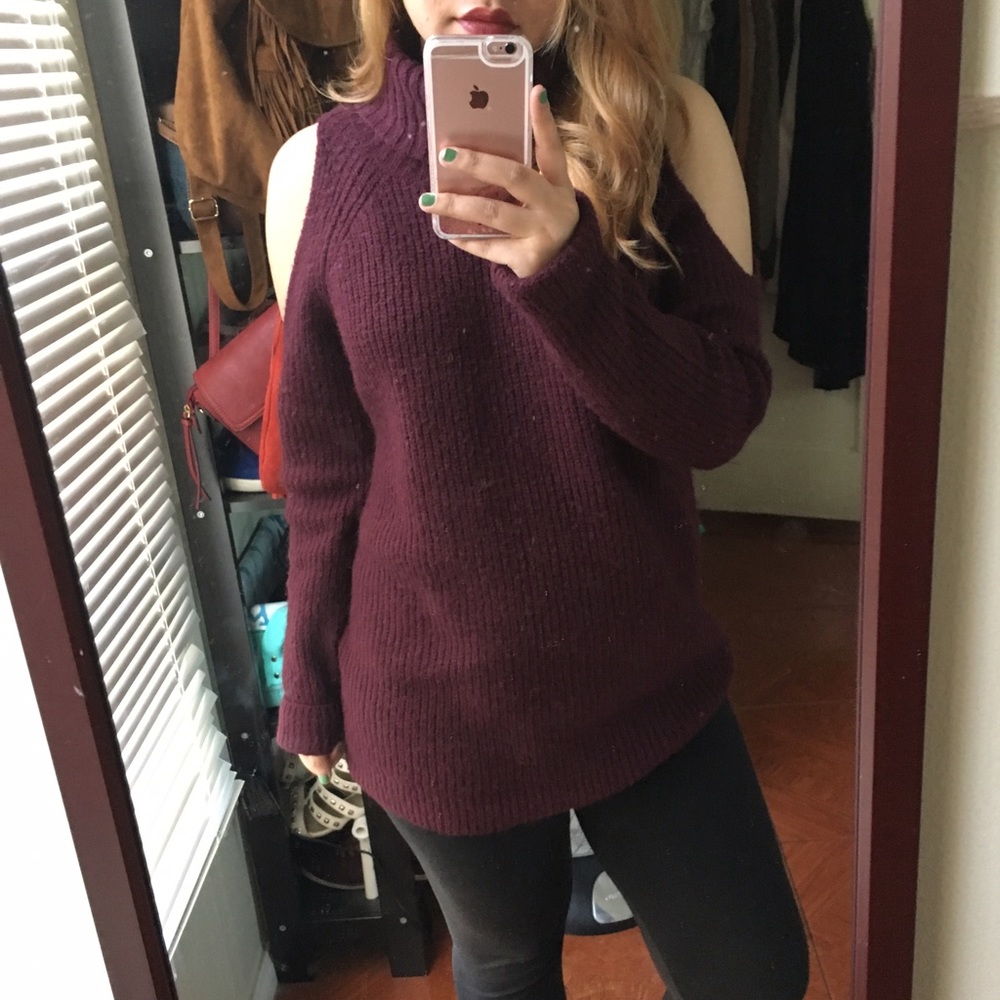 Forever 21 Cut Out Shoulder Turtleneck Sweater