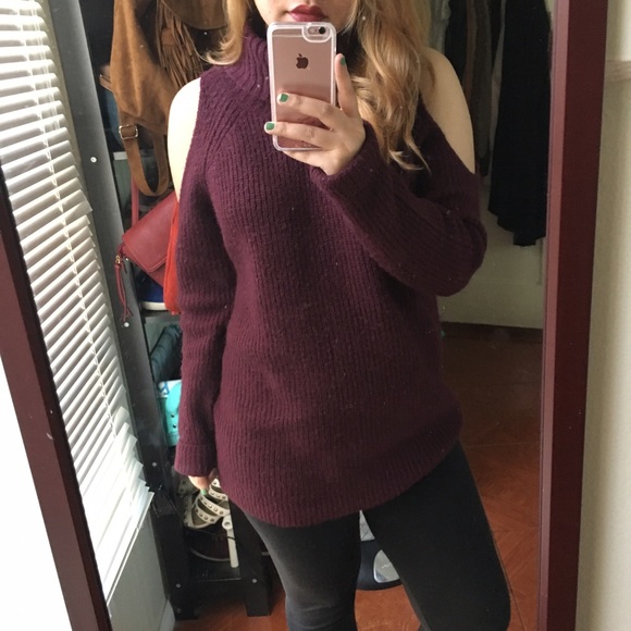 Forever 21 Cut Out Shoulder Turtleneck Sweater - Picture 1 of 4