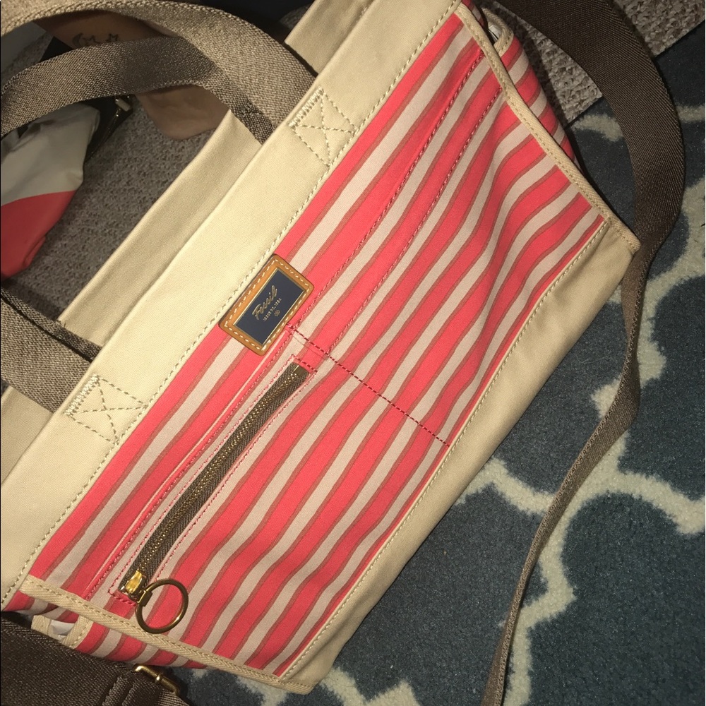 💕💕💕💕Fossil tote 👜
