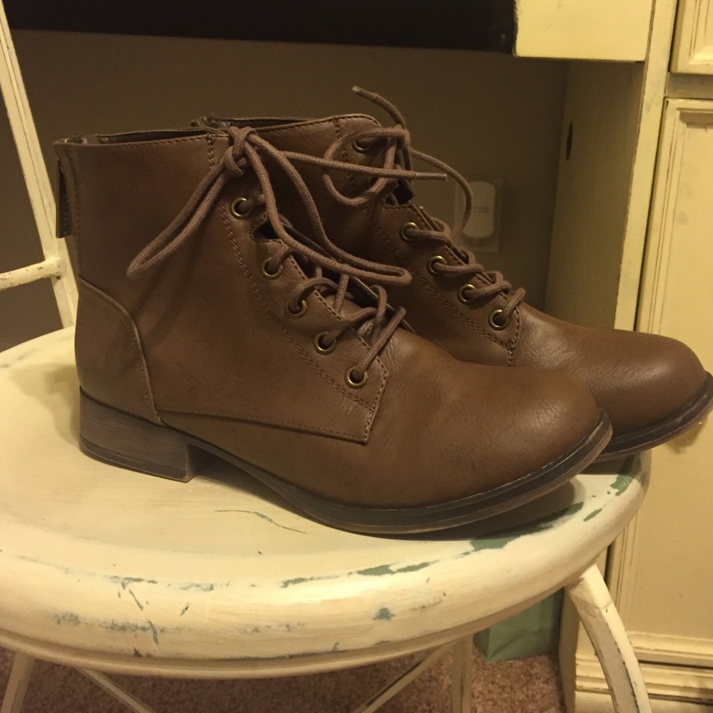 Lace Up Leather Ankle Boots