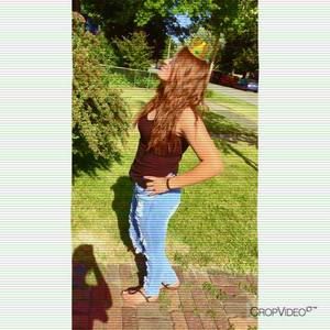 Meet your Posher, Naudia