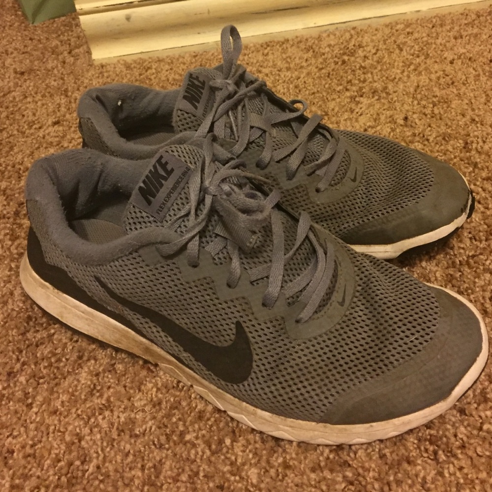 Black and Gray Nike Shoes Size 7.5