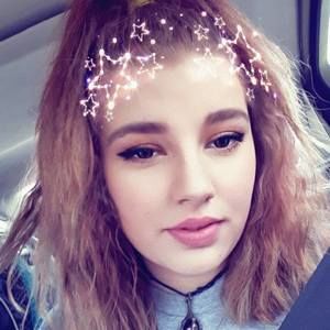 Meet your Posher, Francesca