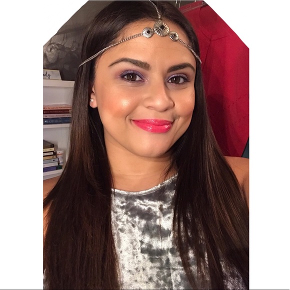 Meet your Posher, iLe - Picture 3 of 8