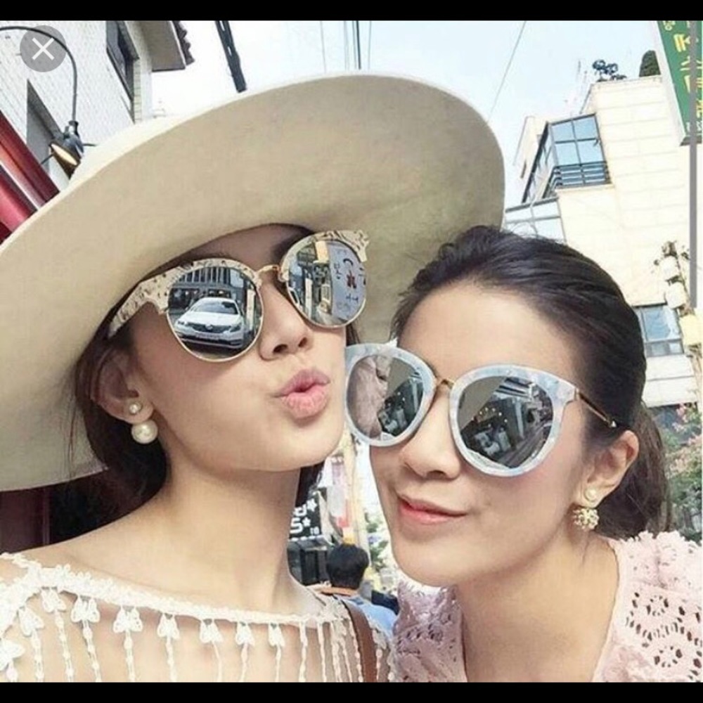 Gentle monster moon cut oversized sunglasses