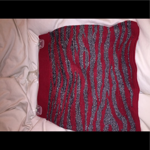 MINI SKIRT - Picture 1 of 1