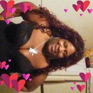 Meet your Posher, Dawana