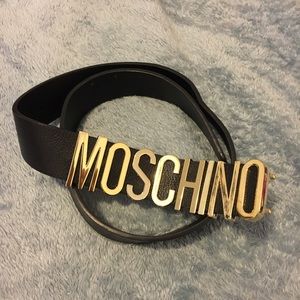Black Moschino belt