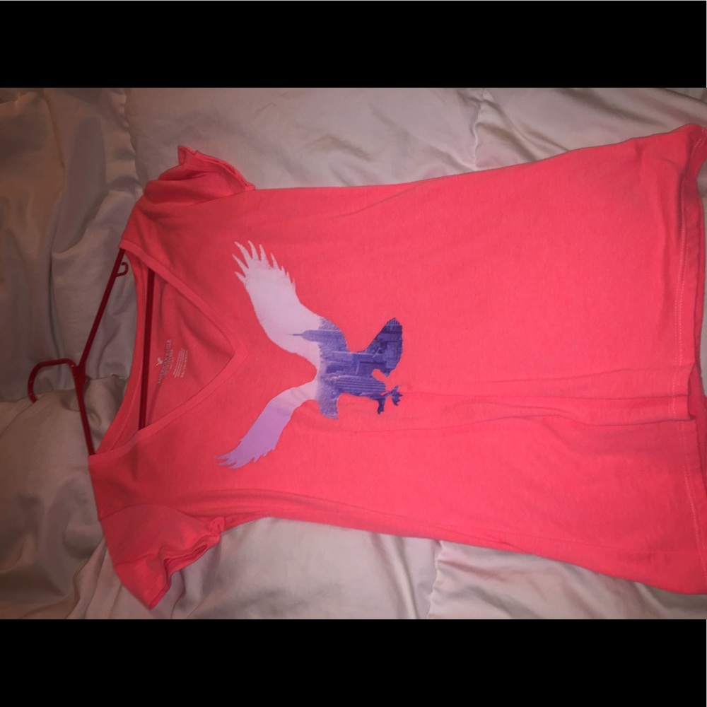 AMERICAN EAGLE T SHIRT
