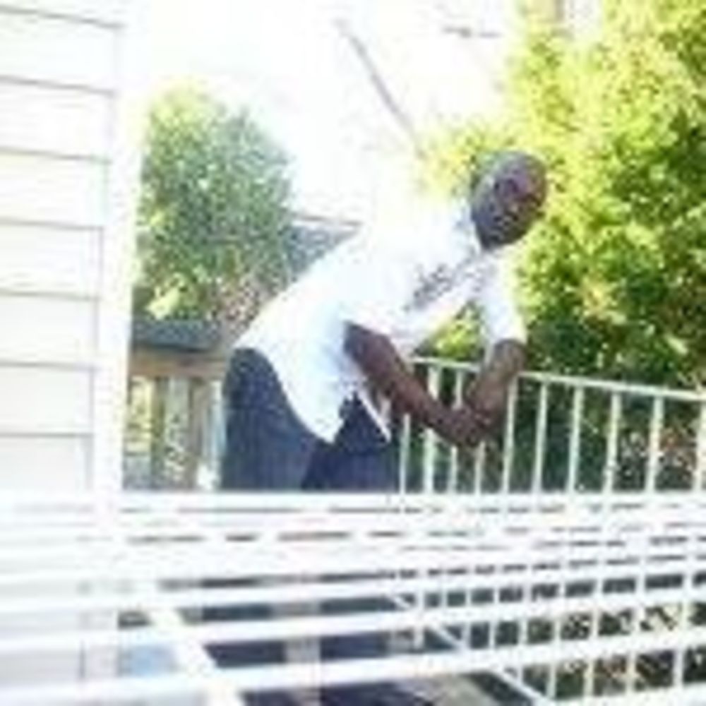 Meet your Posher, Emmanuel