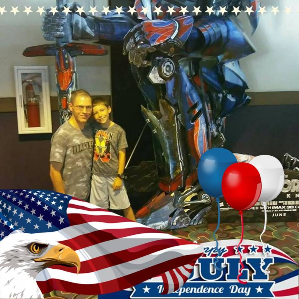 Meet your Posher, Chris