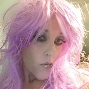 Meet your Posher, Anne marie