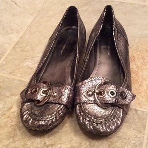BCBG Generation silver flats
