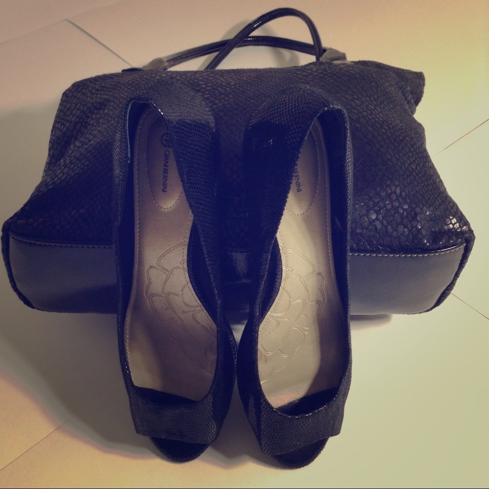 Nine&co. Shoulder bag/giani bernini Sz 9 pumps