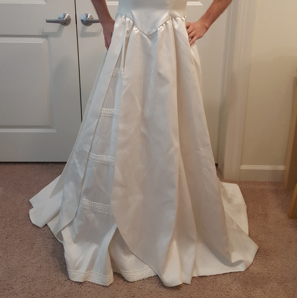 Avica ONE OF A KIND wedding dress