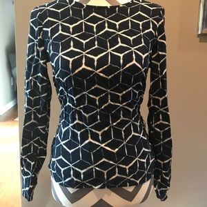 NWOT split back GAP top