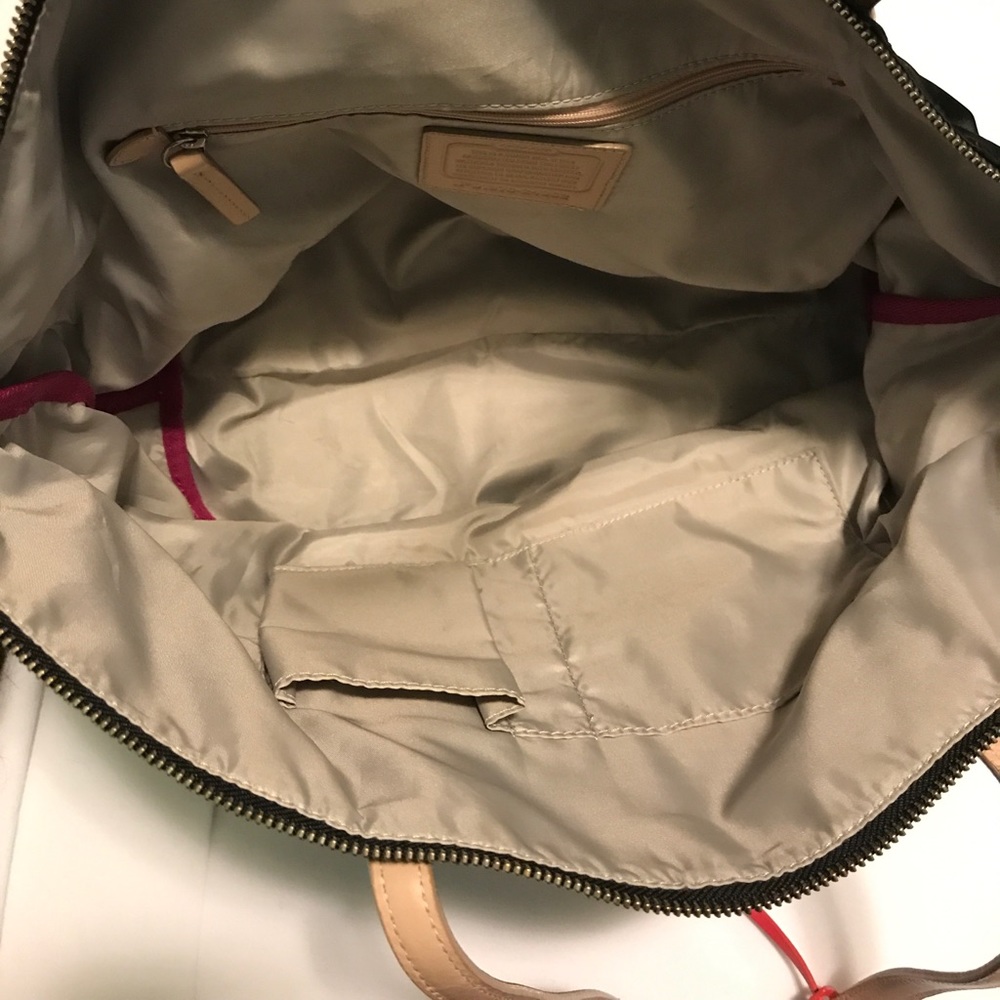 Purse - Picture 3 of 4