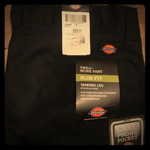 Dickies work pant - Black color