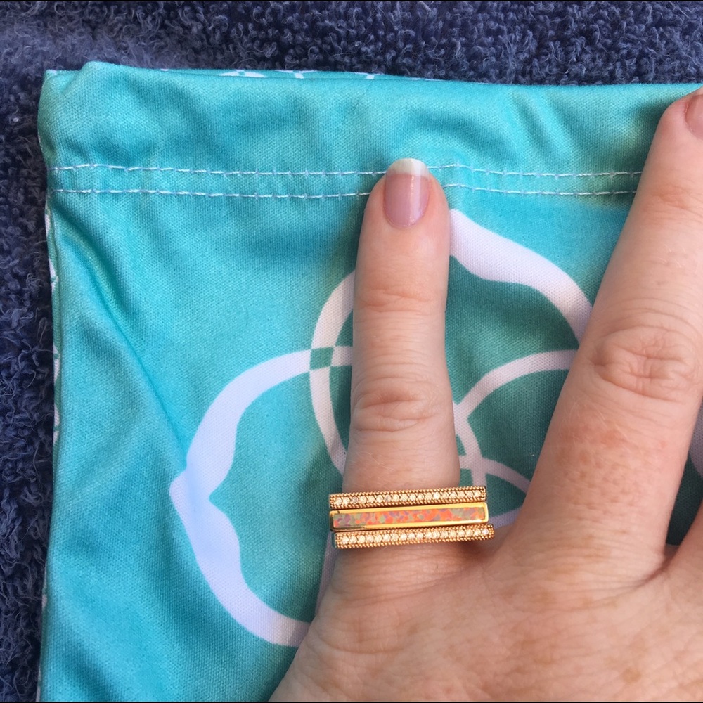 Kendra Scott Coral Opal/Rose Gold Lucia ring set
