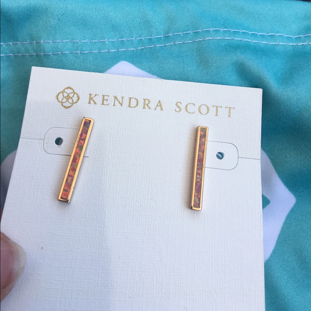 Kendra Scott Coral Opal/Rose Gold Simone Earrings