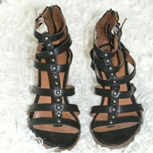 Black Mossimo casual block heel sandal