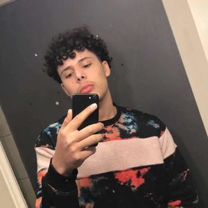 Meet your Posher, Raymond