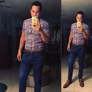 Meet your Posher, Javier