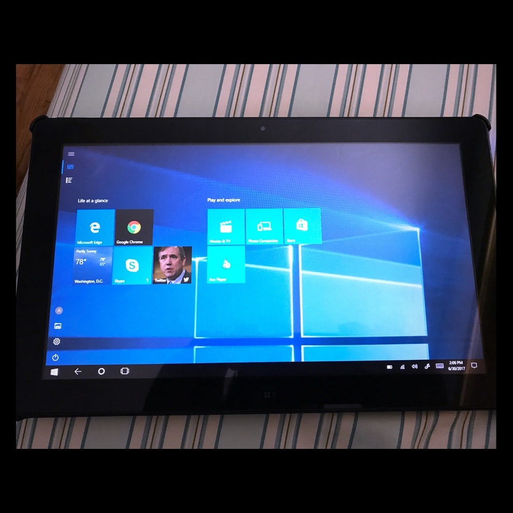 SOLD!   Samsung 11.6 tablet computer