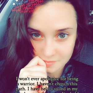 Meet your Posher, Letisia