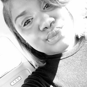 Meet your Posher, Marketa