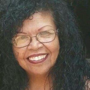 Meet your Posher, Ramona