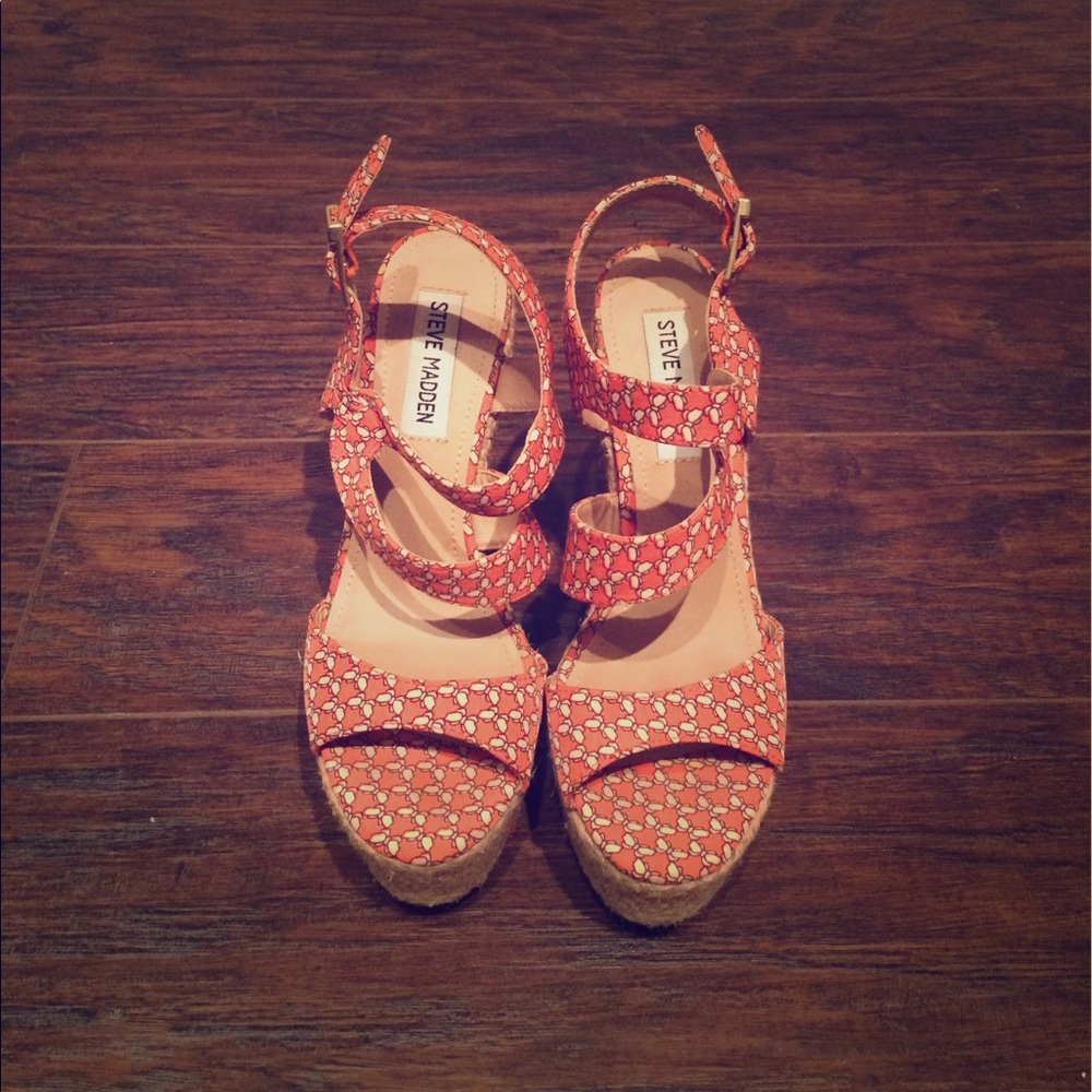 Steve Madden Wedges