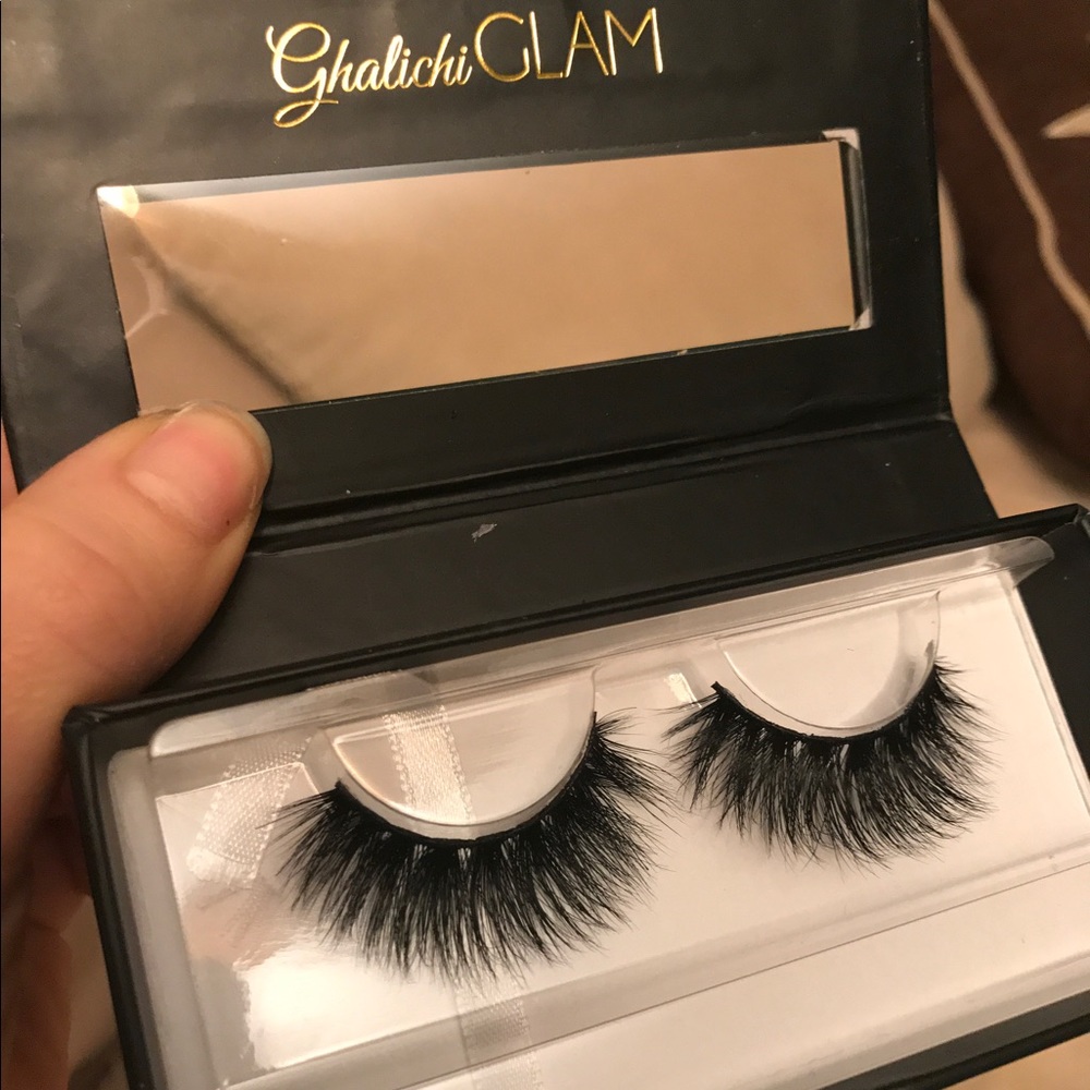 SOLD OUT! NIB Mykonos "So Extra" Lilly Lashes