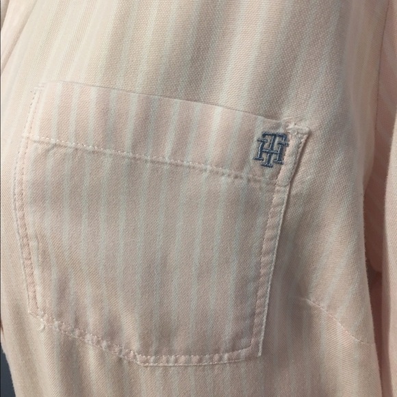 Tommy Hilfiger Tops - Tommy Hilfiger Large button-down, collar shirt