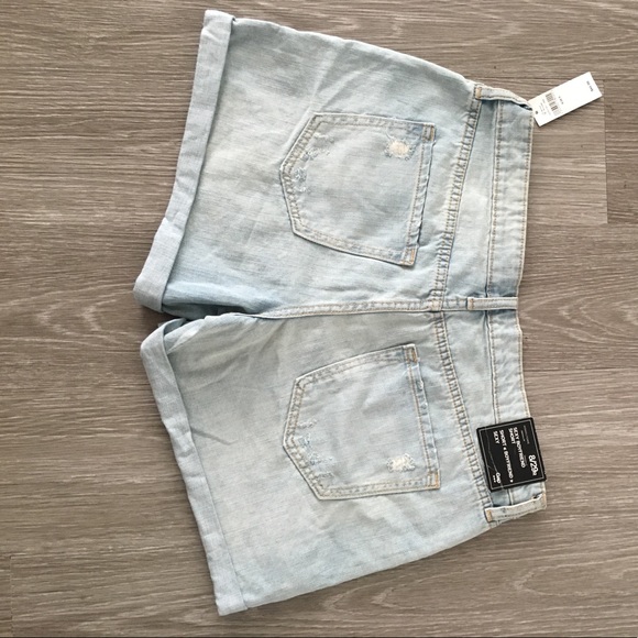 Gap Boyfriend Shorts - Picture 3 of 3