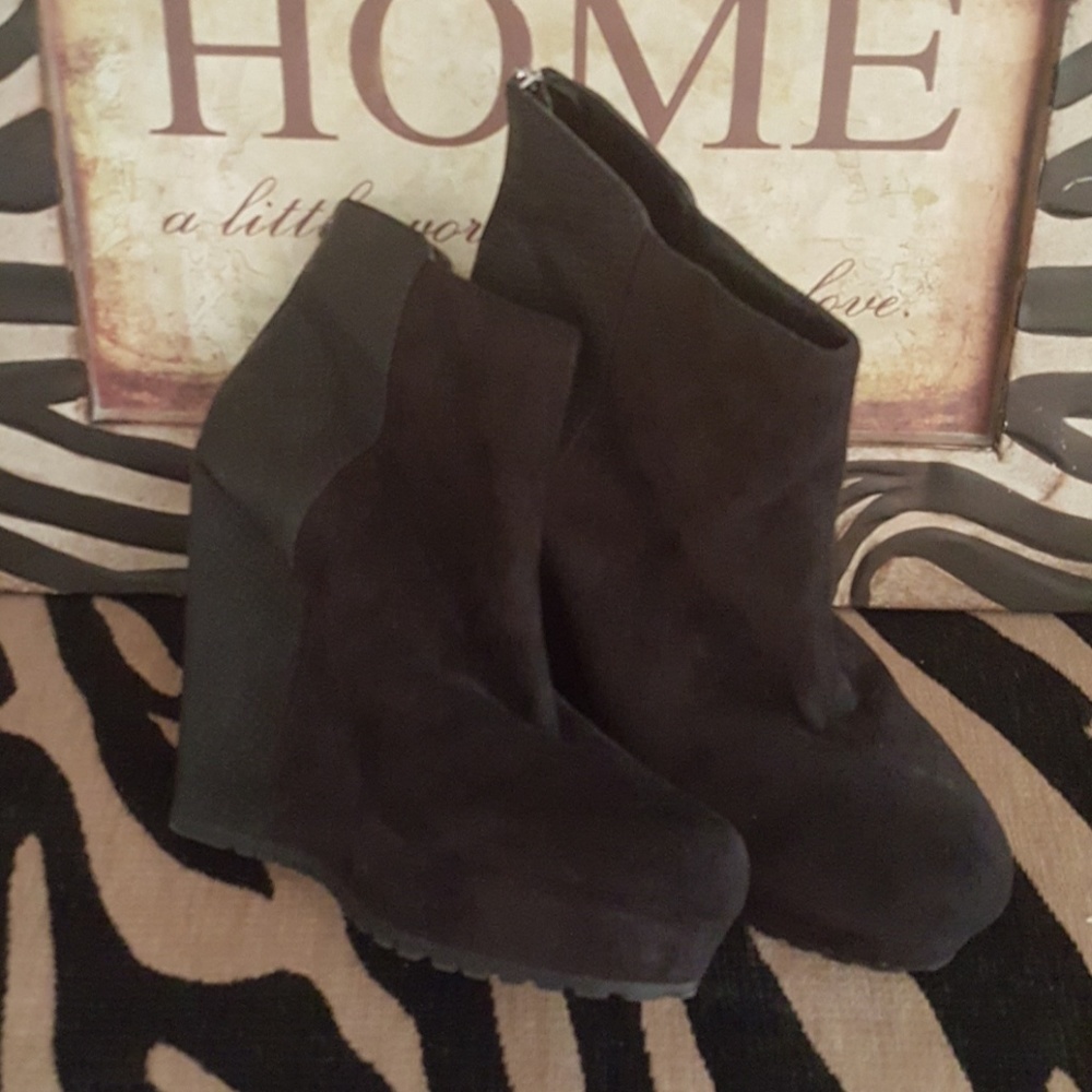 UK Style French Connection Booties Size 10