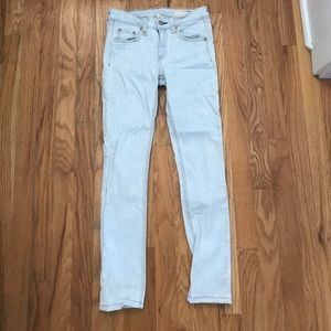 Rag & Bone skinny jeans- size 26. Light wash