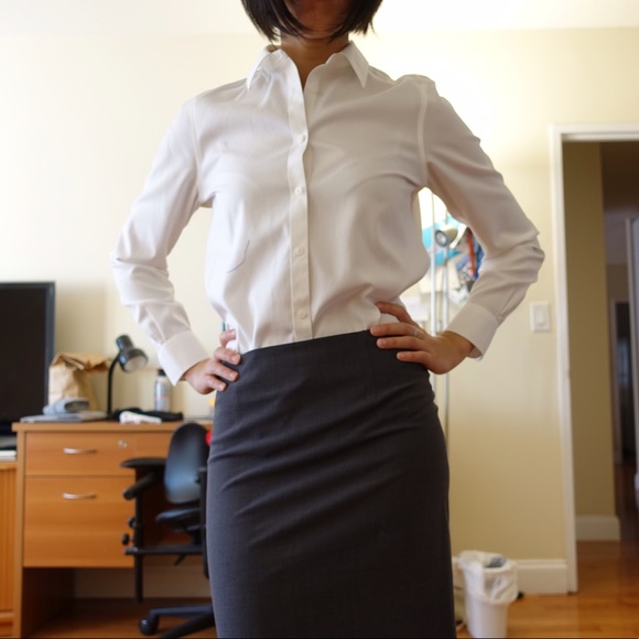 Jones New York Tops - Jones New York White Non-iron Button Down Petite