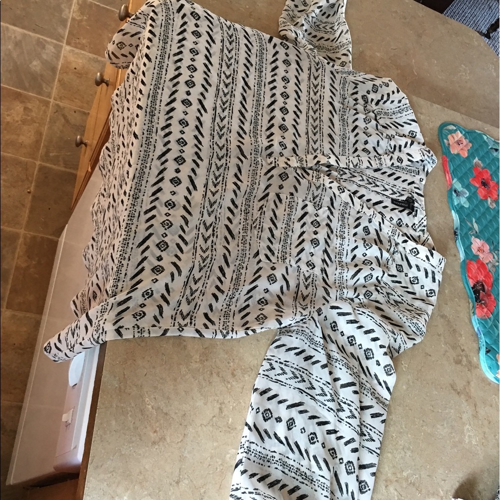 Bundle of 6 Maurice's blouses.