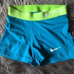 NIKE PRO DRI FIT COMPRESSION SHORTS