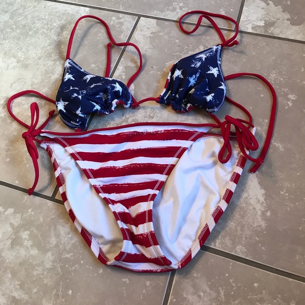 Flag swimsuit 🇺🇸❤️💙